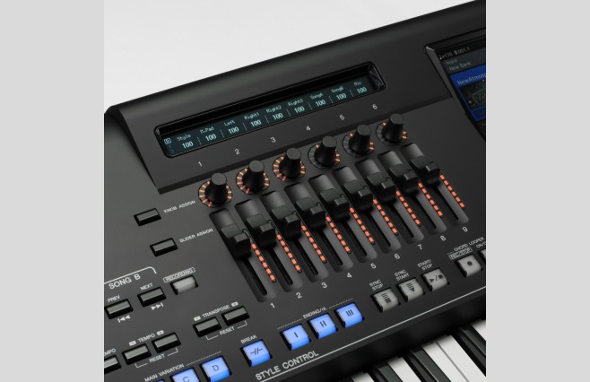 Display Model Yamaha Genos2 Keyboard & Speakers - Image 9